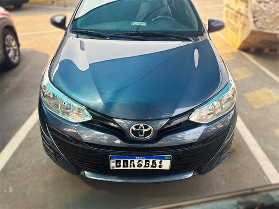 TOYOTA YARIS 1.5 16V FLEX SEDAN XL LIVE MULTIDRIVE